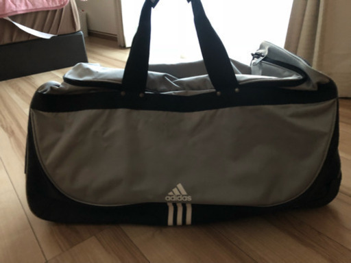 スポーツ aididas