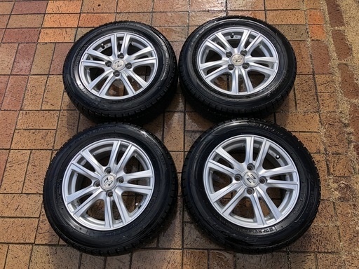 【美品】スタッドレスタイヤ＆アルミ　４本セット　175/65R14　フィット