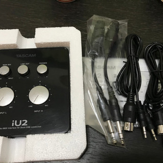 TASCAM iU2 オーディオMIDIインターフェースの画像