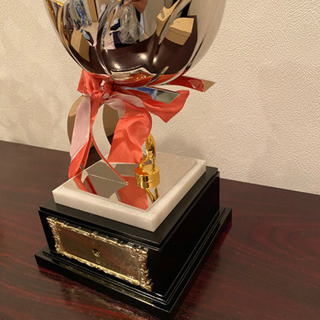 優勝トロフィー！