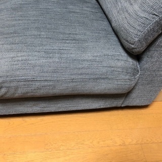 IKEA 2人掛けソファーの画像