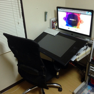 液晶タブレット　Cintiq 24 HD touch 完動品美品発送要相談の画像