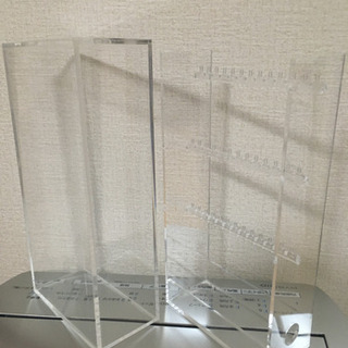 無印良品 アクリルネックレス・ピアススタンド
