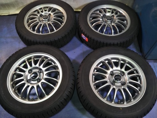 冬14インチ☆美品☆2017年【~95％富山】ハスラー キャスト Ｄ2 ソリオ デリカＤ2 日本製トーヨー 165/65Ｒ14 中古4本 人気の シュナイダー ガンメタ色