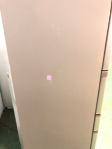 ★５ドア冷蔵庫★東芝　2013年製★426L★サイドに少し凹み有にて特価！★自動製氷機能付き★霜取り不要★送料・設置サービスエリア有！★ ファミリーにオススメ★