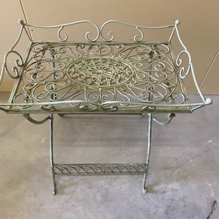 アンティーク調　台の画像