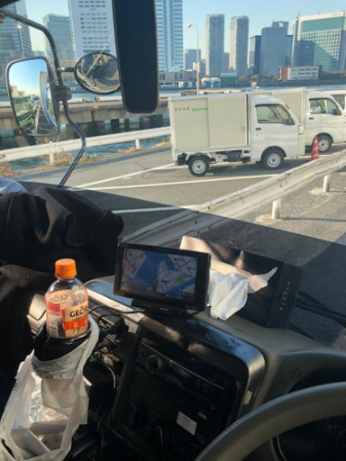 フロントスクリーン
