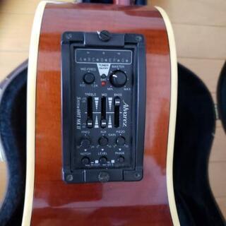 エレアコギター(k.yairi )の画像