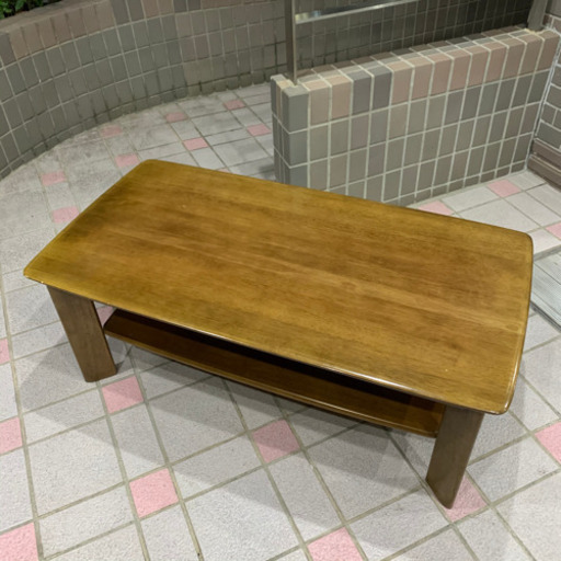 カリモク　テーブル