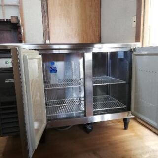 業務用冷蔵庫です　値下しましたの画像