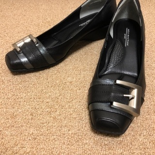 【お値下げ】ネオリズム　NEO RHYTHM のパンプス 24.5cm