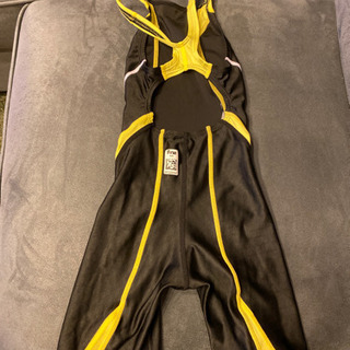 競泳水着　ジュニア　130 FINA承認の画像