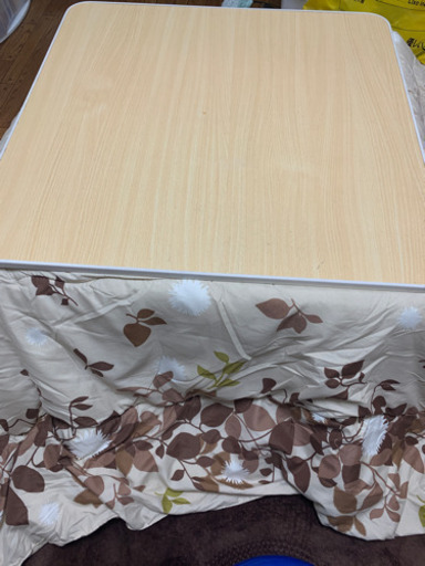 こたつ 家まで引き取りに来ていただける方。
