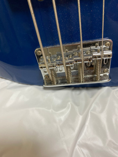 【超美品】エレキベースFORMESTAR