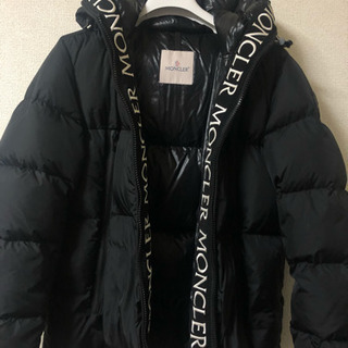Moncler モンクレール ダウン 新作 証明付きの画像