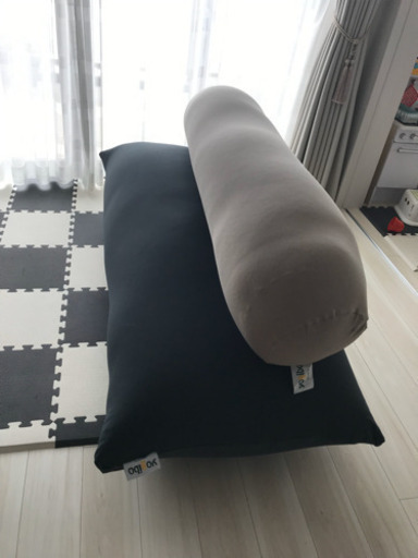 ヨギボーマックス\u0026ロールマックスセット　ビーズクッション