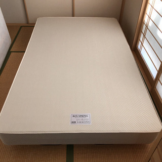 【値下げしました】SIMMONS BOX SPRING