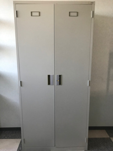 プラス　スチール書庫　美品