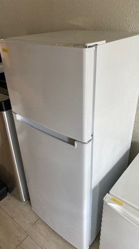 2018年製冷蔵庫2ドア