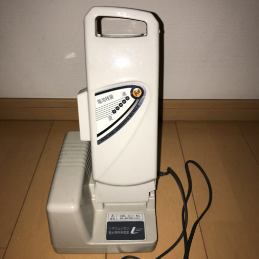 パナソニック　ビビ　vivi 電動自転車　13.2ah バッテリー充電器