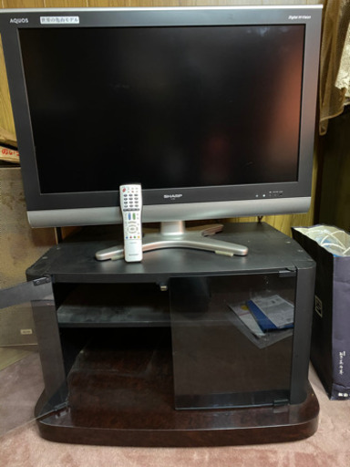SHARP AQUOS 32インチ　09年モデル　値段交渉可能