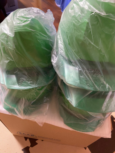 値下げしました現場ヘルメット5つ　新品グリーン