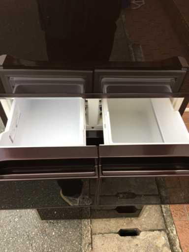 【2/13まで予約中】2014年製 HITACHI 日立 415L冷蔵庫 クリスタルドア 真空チルド R-S4200D 日本製