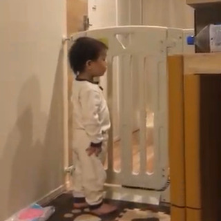 ベビーゲート　日本育児　スマートゲイトの画像