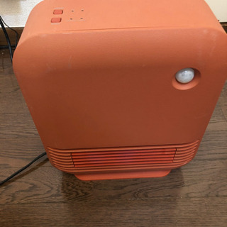 寝室にピッタリ！小型ヒーター