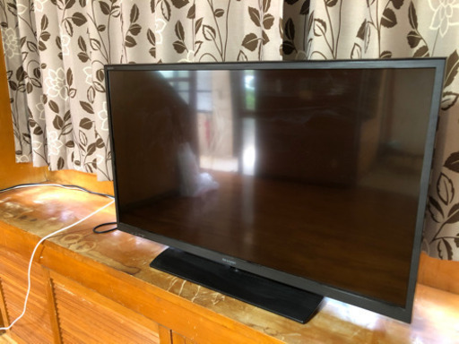 AQUOS液晶テレビ40v型！超お買得