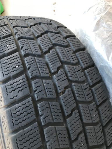 2018年製　値下げ致します！スタッドレスタイヤ GOODYEAR  ホイル付き4本セット