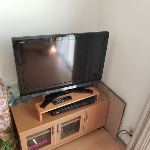 東芝32V型　液晶テレビ　32A900S