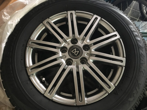 プリウス30. 20. ブリザックスタッドレスタイヤとアルミホイール