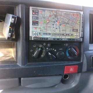 【値下げ交渉してみて】平成19年式いすゞエルフ２トン車　ユニック2.9ｔ吊り三段ブーム 　フックイン　ラジコン無し　車検令和3年1月　走行33万ｋｍ　荷台や三相発電機に難点あり★ランドクルーザープラド150系の画像