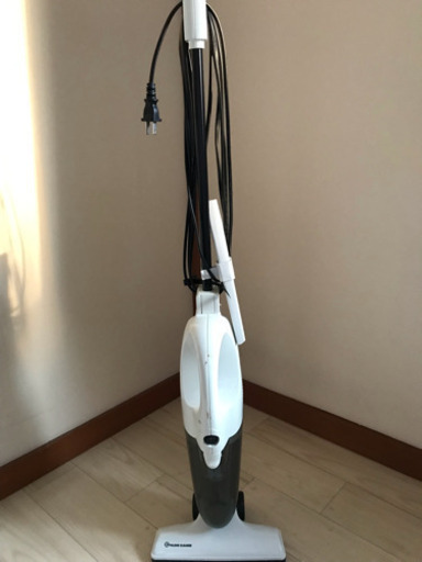 コンパクト掃除機   ニトリ