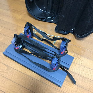 THULE Ranger500スーリーレンジャー500折りたたみ式ルーフボックスの画像