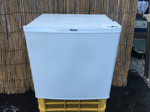 ハイアール1ドア冷蔵庫40L(2015年製)