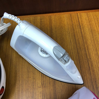 ドライヤー、たこ焼き器、アイロン　3点まとめての画像