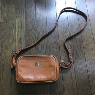 レノマ　ショルダーバッグ　ポーチ付き