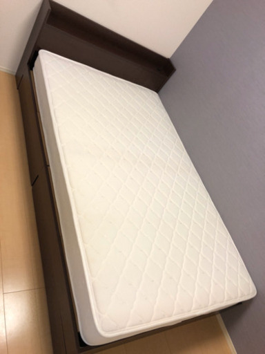 (1000円値下げ)セミダブルベット(マットレス付)