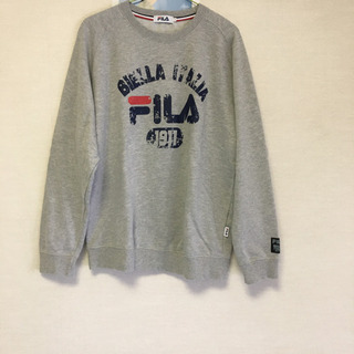 フィラ グレー ビッグ トレーナーの画像