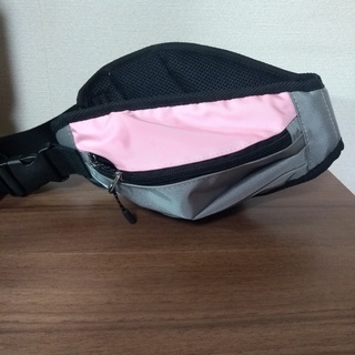 ランニングポーチ(YURENIKUI) + ペットボトルキャップ