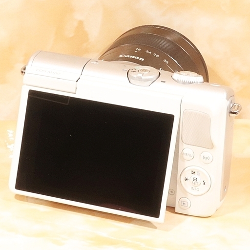 ★超極上美品＆自撮り＆スマホ転送★キヤノン EOS M100 レンズセット