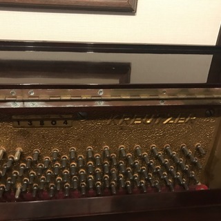 アップライトピアノ クロイツェル製の画像