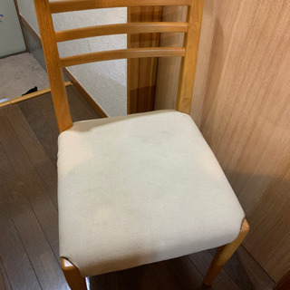 ダイニングテーブル　椅子2脚ベンチシート1の画像