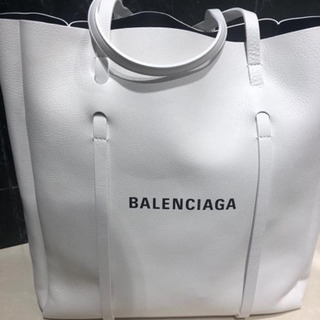 BALENCIAGA  カバン　　受け渡し終了しました