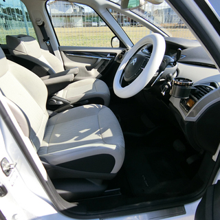 ！個人分割・ローン相談可！H24 シトロエンC4ピカソ　車検1年以上！の画像