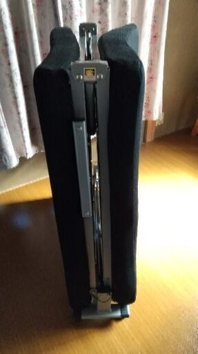 折りたたみ収納可能