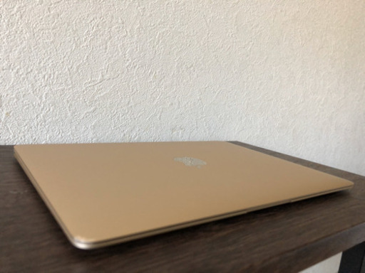 新MacBook ゴールド　Retinaディスプレイ12インチ