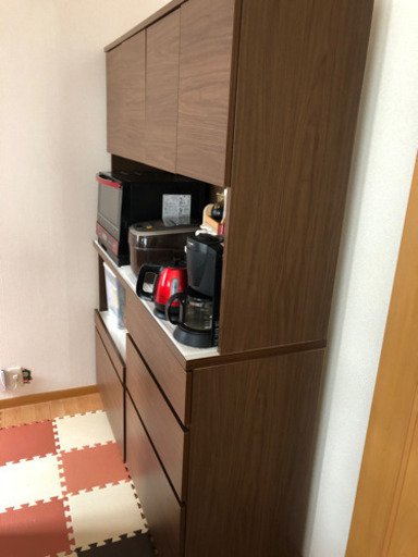 食器棚（家電はつきません）値下げしました！
